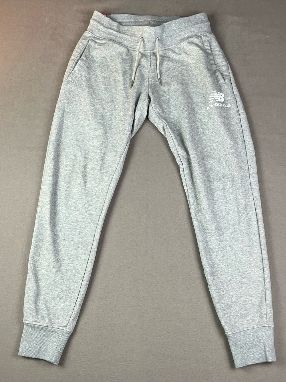 New Balance Men’s Size M Gray Athletic Sweatpant Joggers Logo Pockets